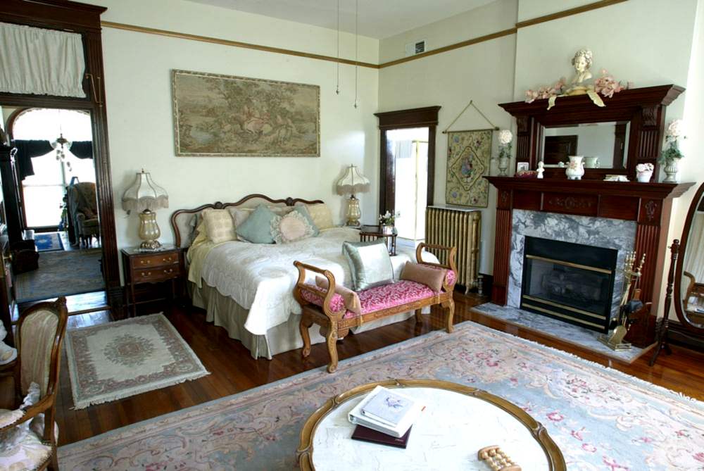 Luxury Room